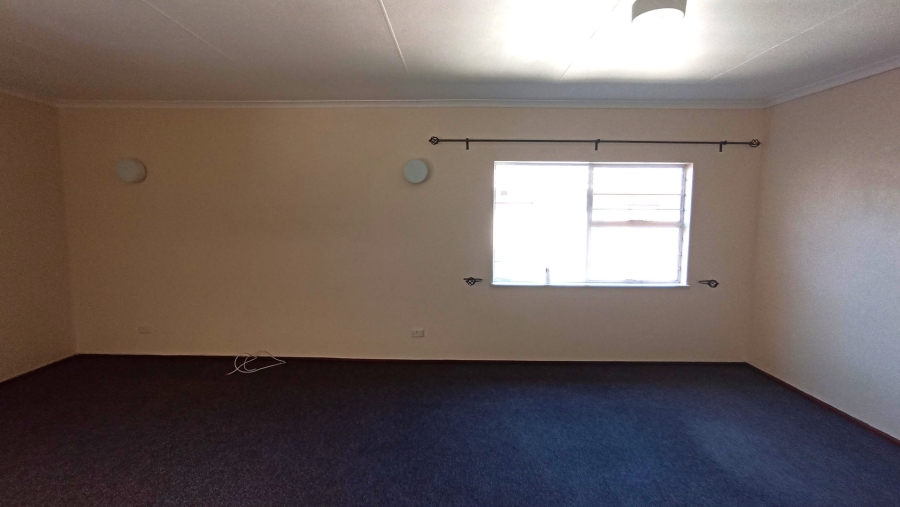 3 Bedroom Property for Sale in Vredenburg Western Cape